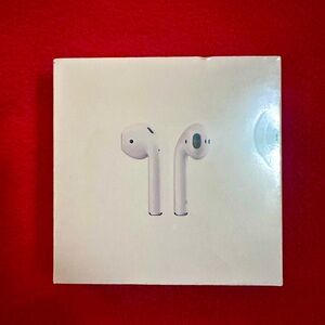 Apple AirPods Wireless Earbuds